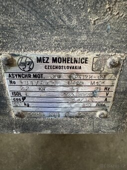 Motor 2,2 kW, 950 otáček - 2