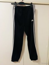 Černé tepláky Adidas - 2