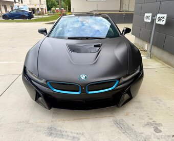 BMW I8 - 2