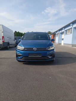 VW Touran RLINE  2.0CR DSG matrix,acc,kamera,tažné atd - 2