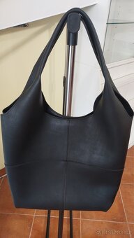 Kabelka Guess - 2