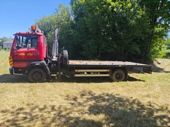 Odtahový speciál odtahovka Mercedes Benz 814L s rukou - 2