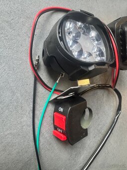 Sada LED světel vč spínače na motorka/čtyrkolka - 2