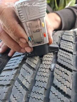 2ks zimní pneu minerva ice plus s110 205/65R15 - 2