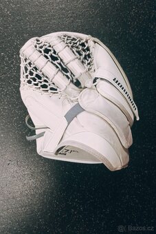 Brankářská lapačka Warrior pro sr. - 2