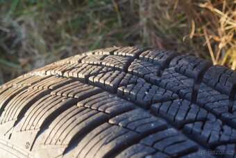 Zimní pneu 195/65 R15 s disky - 2
