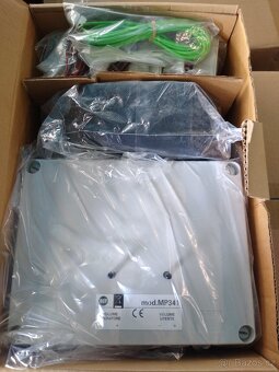 RCF MP-300 komunikační systém - 2