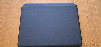 Pouzdro na iPad s klávesnicí - 2