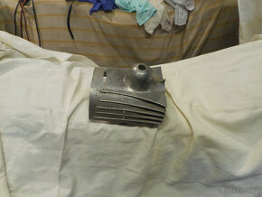 jawa kryt karburátoru - 2