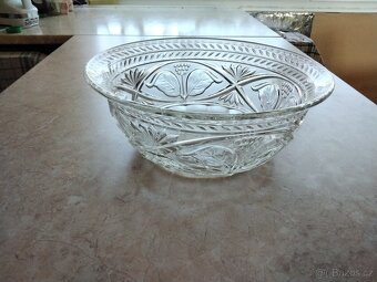 PRODÁM SKLENĚNOU MÍSU - 2