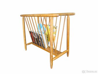 Brusel stojan na noviny ÚLUV - 2