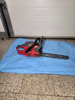 Benzínová motorová pila - 2