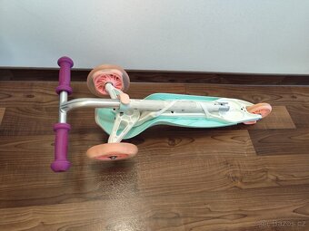 Dětská tříkolová koloběžka - 2