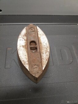 Staré žehličky - 2