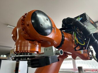 KUKA Robot KR500 R2830 - 2