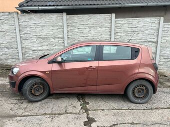 Chevrolet Aveo 1.2 12V r.v.2011 nepojízdné - 2