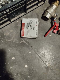 Prodám instalatérsky material - 2