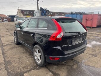 VOLVO XC60 2011 na náhradné diely ND - 2