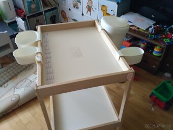 Přebalovací stůl - 2