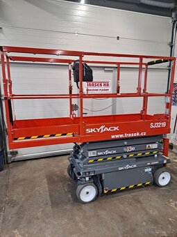NOVÁ Nůžková plošina SkyJack SJ 3219M - 2