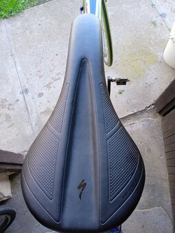 Sedlo specialized - 2