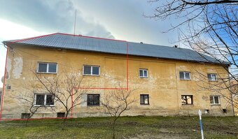 Prodej prostorného 4+1+k bytu v malebné lokalitě Velká Kraš - 2