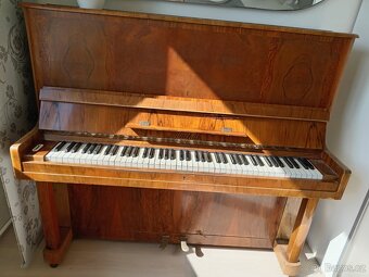 Prodám pianino Hlucháň - 2