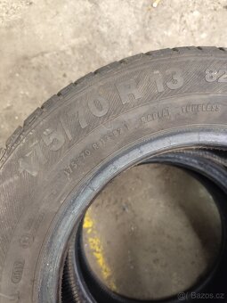2ks letních pneu 175/70 R13 - 2