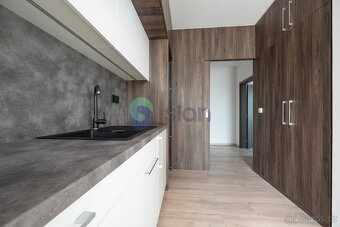 Pronájem nadstandardního bytu 2+kk, ul. Stanislavského, 75 m - 2