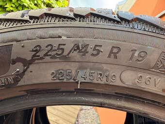 Zimní 225/45 R19 Michelin PILOT ALPIN 5 XL - 2