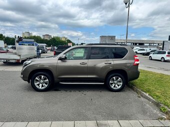 Land Cruiser 150, 83tkm, 2015, EXECUTIVE hněd.metal. - 2