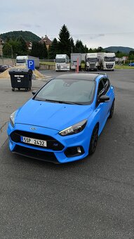 Ford Focus RS MK3 Blue and Black - 2