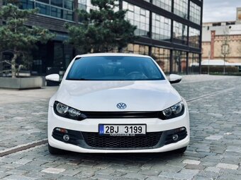 VW Scirocco 2.0 TDI 103kW - 2