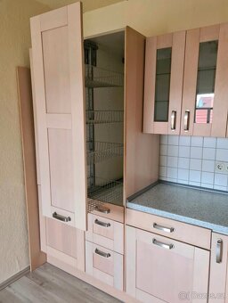 Prodám kuchyňskou linku IKEA Adel masiv - 2