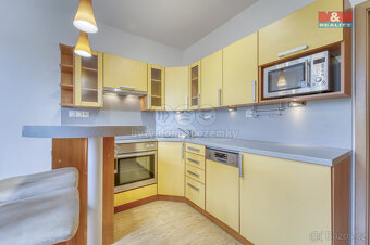 Pronájem bytu 2+kk, 36 m², Klatovy, ul. Sídliště U Pošty - 2