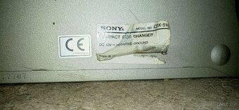 CD měnič Sony, zesilovač, autorádio LG - 2
