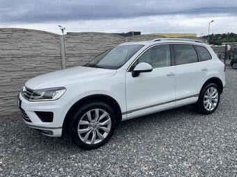 Volkswagen Touareg 3.0TDi 4x4 205PS FL EXCLUSIVE - 2