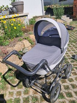 Inglesina hluboký kočár a Cybex autosedačka - 2