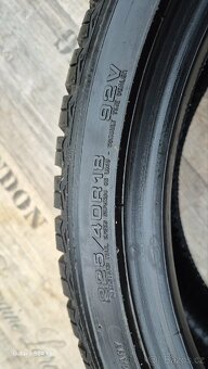 Zimní pneu Goodyear UltraGrip 8 – 225/40 R18 92V 
Popis: - 2