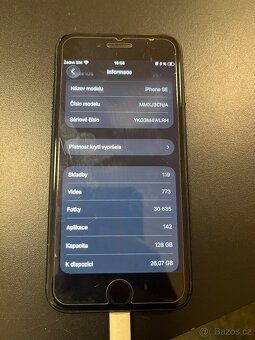 iPhone SE 2022 128 GB - 2