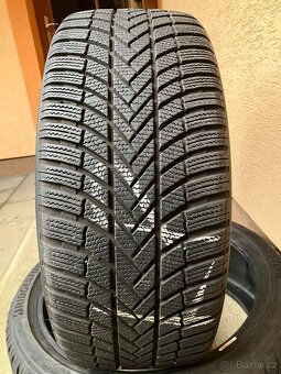 Zimní Bridgestone 245/40/21 - 2