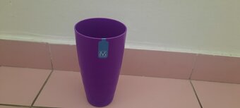 Prodám 4 kusy plastových kelímků - 2