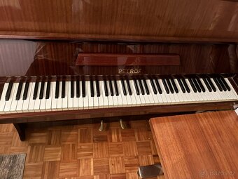 Piano Petrof - 2