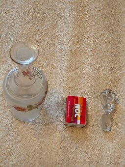 Skleněná karafa - 2