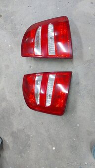 Fabia 1 combi zadni svetla,roleta kufru,plato - 2