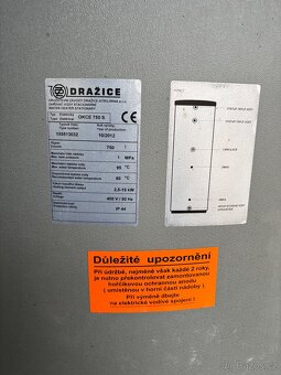 Prodám dva bojlery 750 l + topná tě lesa - 2