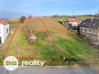 Prodej pozemku pro výstavbu RD Rašovice - 2