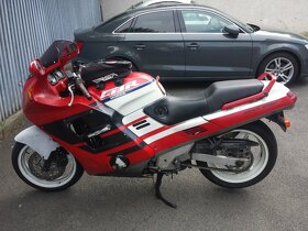 Honda cbr 1000f - 2