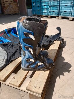 Dětské Boty a oblečení s chrániči na motorku - 2