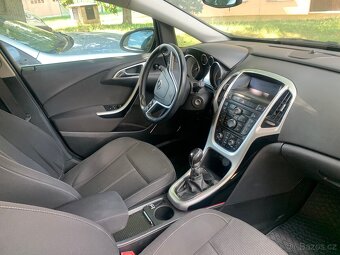 Vyměním Opel Astra J 121 kw - 2